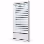 Lamellenvitrine mit abschließbaren Glasschiebetüren & LED – 240 x 103,6 cm